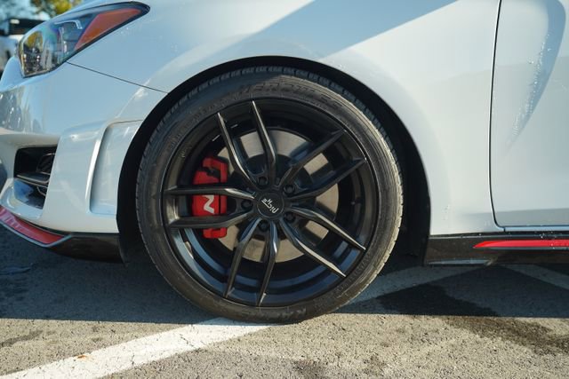 Used 2020 Hyundai Veloster N w/ Performance Package image 11