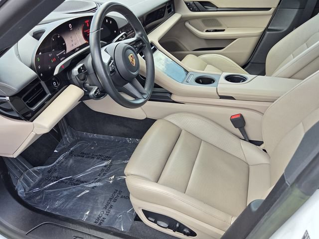 Used 2023 Porsche Taycan RWD image 9