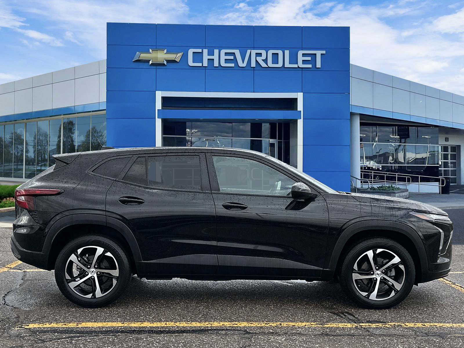 Certified 2024 Chevrolet Trax RS image 5