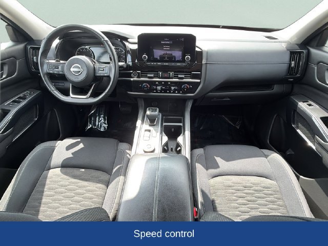 Used 2023 Nissan Pathfinder SV AWD/4WD image 26