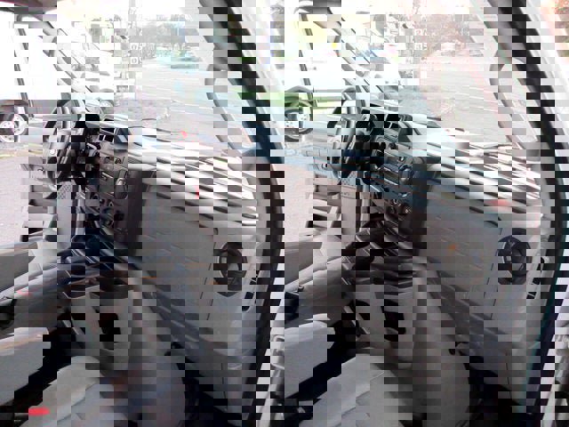 Used 2012 Ford E-350 and Econoline 350 Super Duty w/ PWR Locks & Windows Group image 19