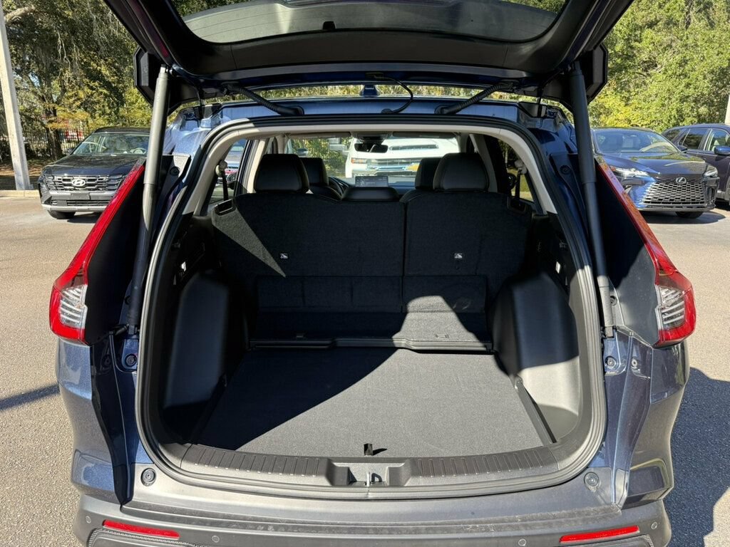 Used 2025 Honda CR-V EX-L image 9