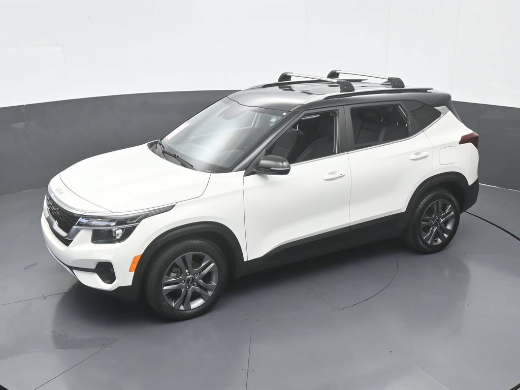 Used 2023 Kia Seltos S FWD image 42