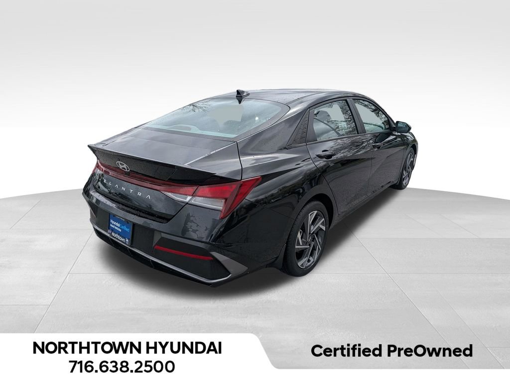 Certified 2025 Hyundai Elantra Sport FWD image 12