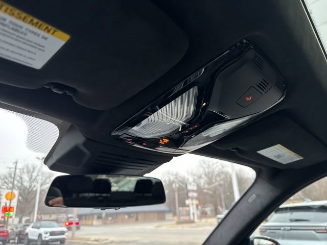 Used 2024 BMW X7 xDrive40i w/ M Sport Package image 19