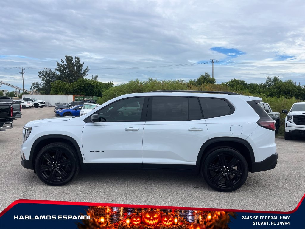 New 2026 GMC Acadia Elevation w/ Black Edition FWD image 4