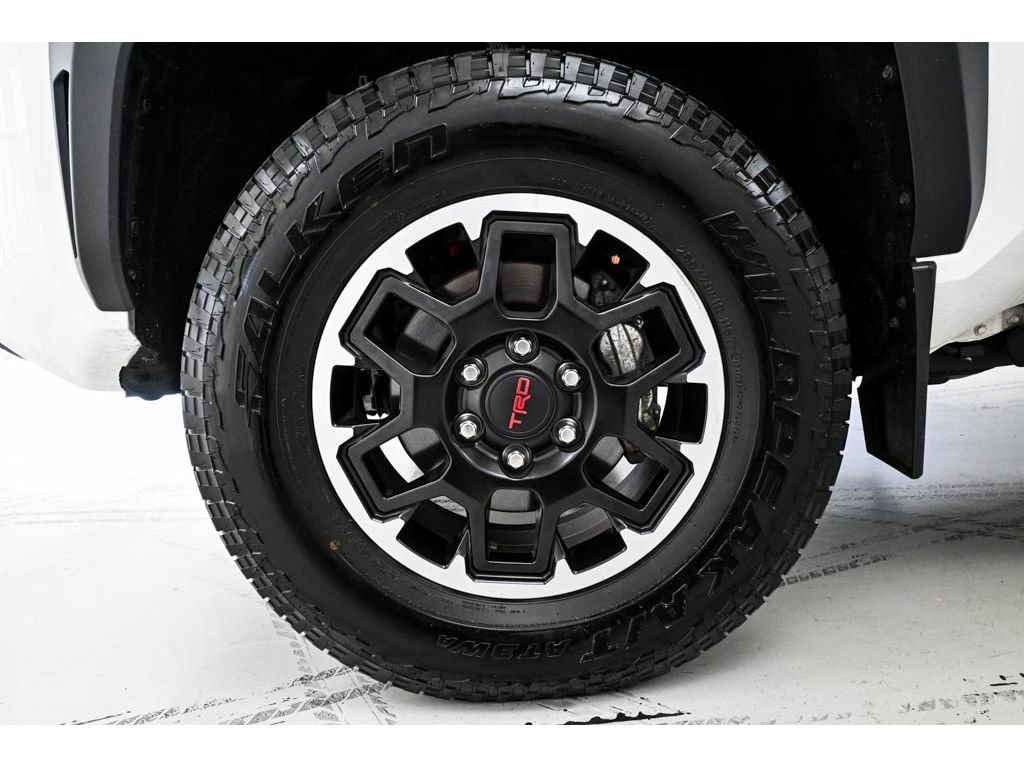 Used 2024 Toyota Tacoma TRD Off-Road w/ TRD Off Road Premium Package image 22