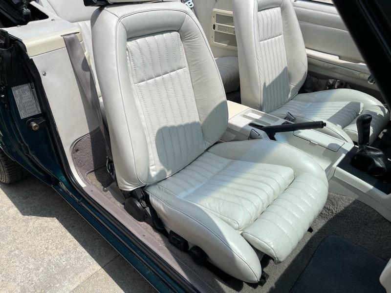 Used 1990 Ford Mustang LX RWD image 39