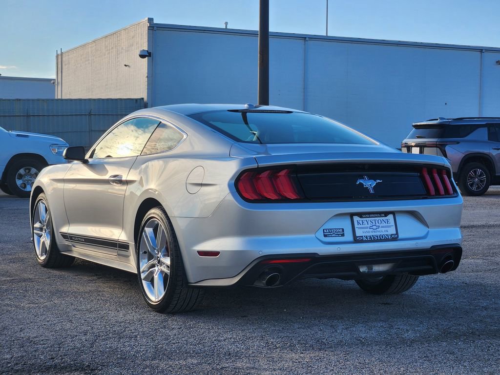 Used 2018 Ford Mustang Premium w/ Equipment Group 201A image 7