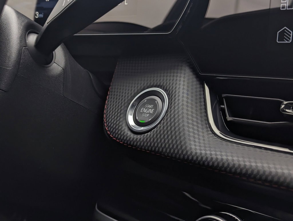 New 2026 Chevrolet Equinox RS w/ LPO, Floor Liner Package image 22