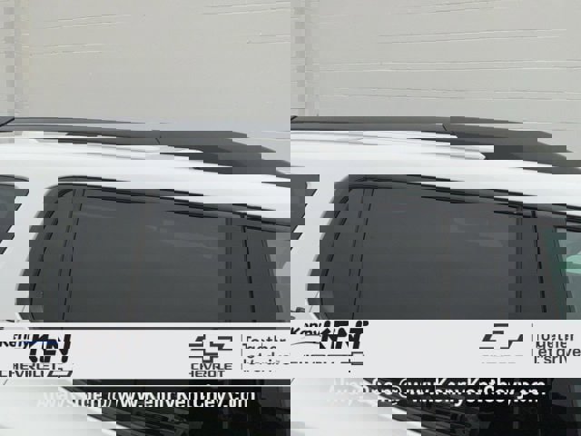 Certified 2023 GMC Acadia SLE w/ Driver Convenience Package image 10