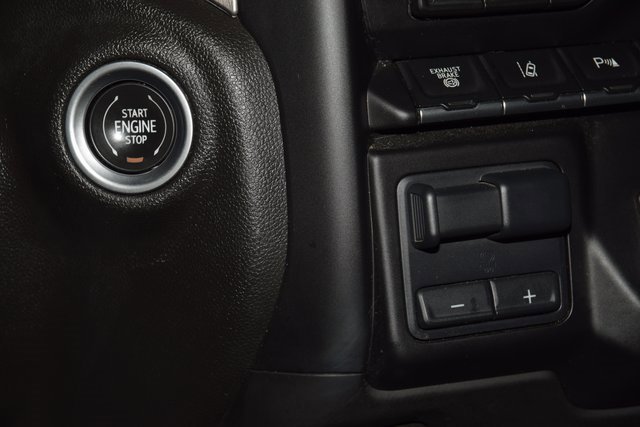 Used 2023 GMC Sierra 3500 Denali w/ Denali Ultimate Package image 31