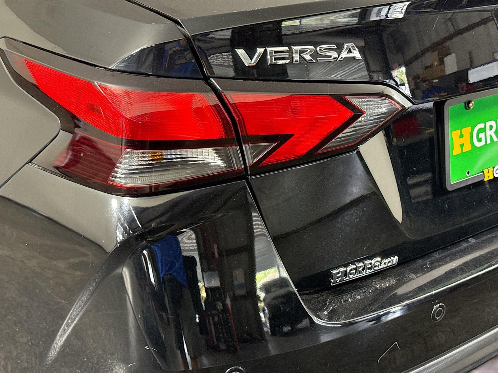Used 2021 Nissan Versa S FWD image 36