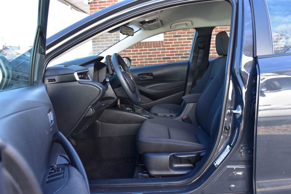 Used 2024 Toyota Corolla LE image 13