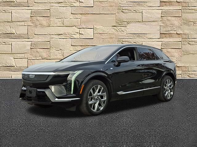 Certified 2025 Cadillac Optiq Luxury 2 w/ LPO, Floor Liner Package