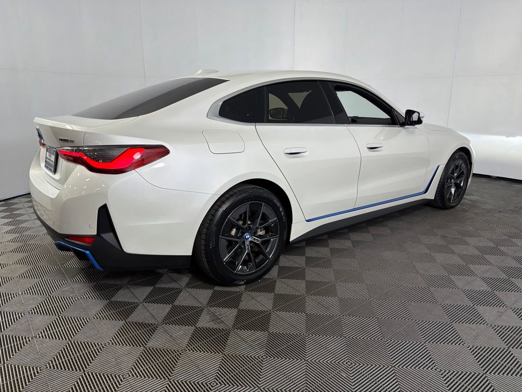 Used 2023 BMW i4 eDrive40 RWD image 7