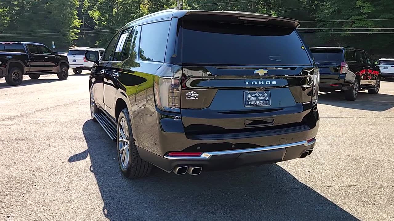 Used 2025 Chevrolet Tahoe High Country AWD/4WD image 5