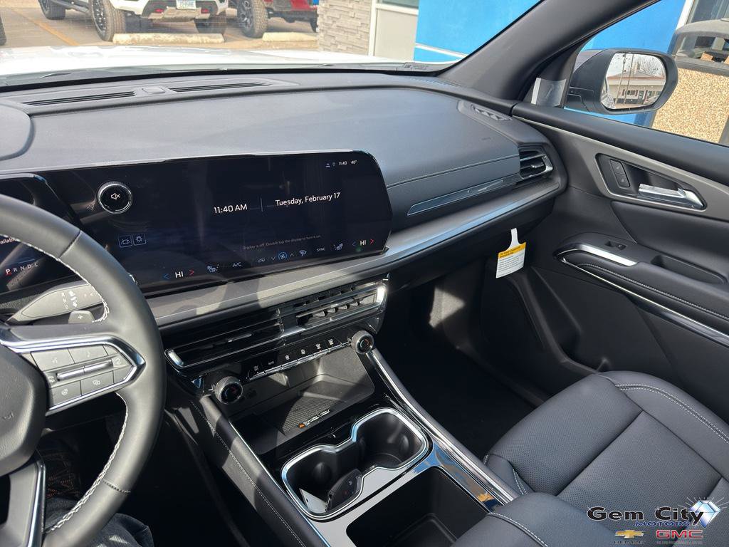 New 2026 Chevrolet Traverse LT w/ Midnight/Sport Edition AWD/4WD image 19