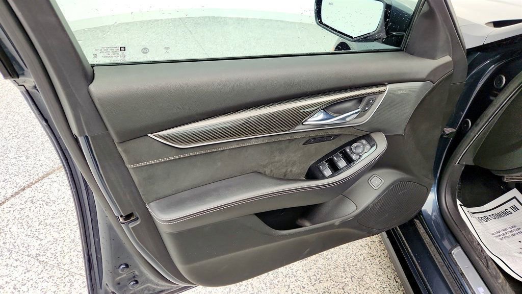 Used 2022 Cadillac CT5 V Blackwing w/ Parking Package image 10