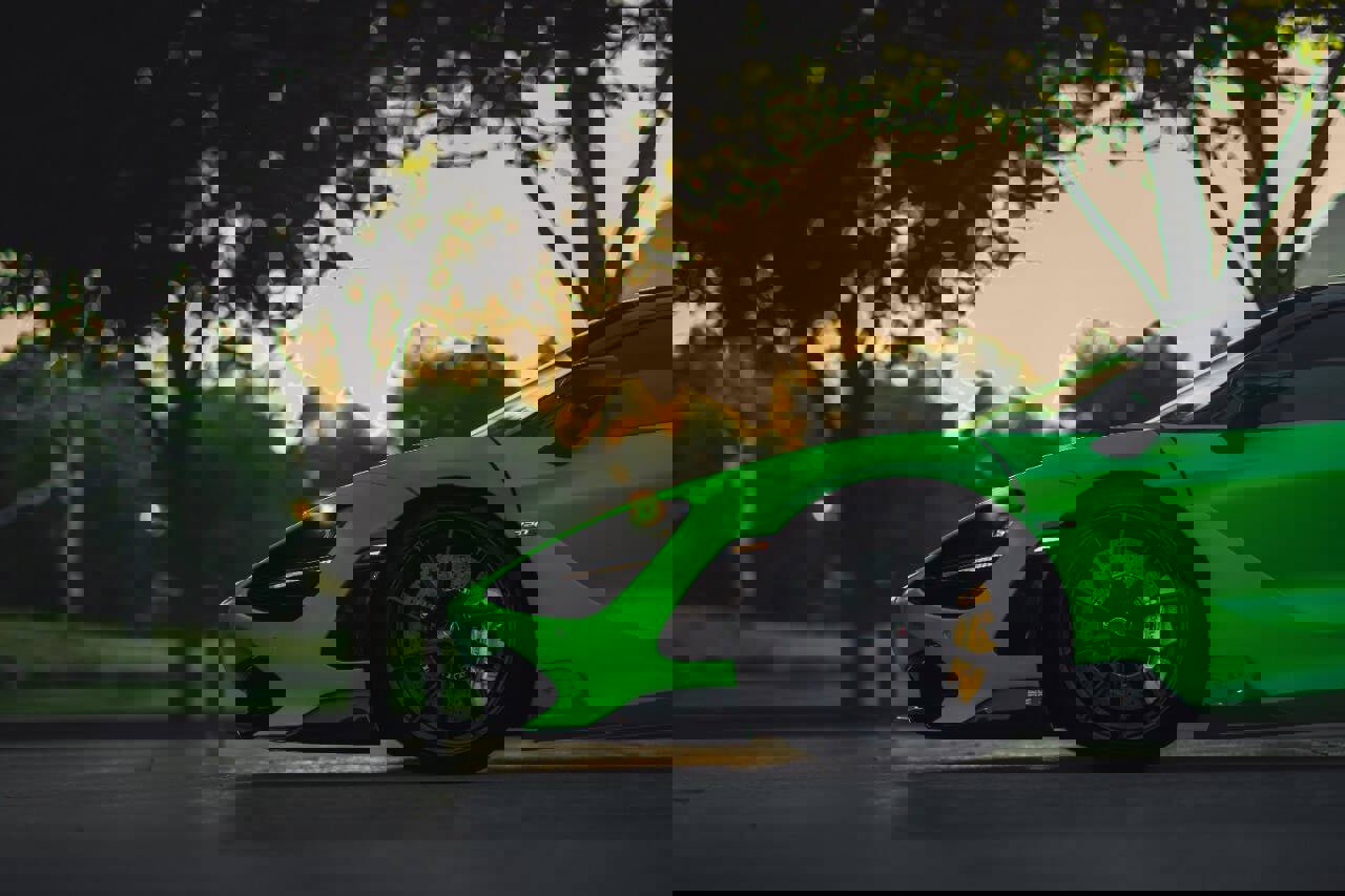 Used 2018 McLaren 720S Performance image 12