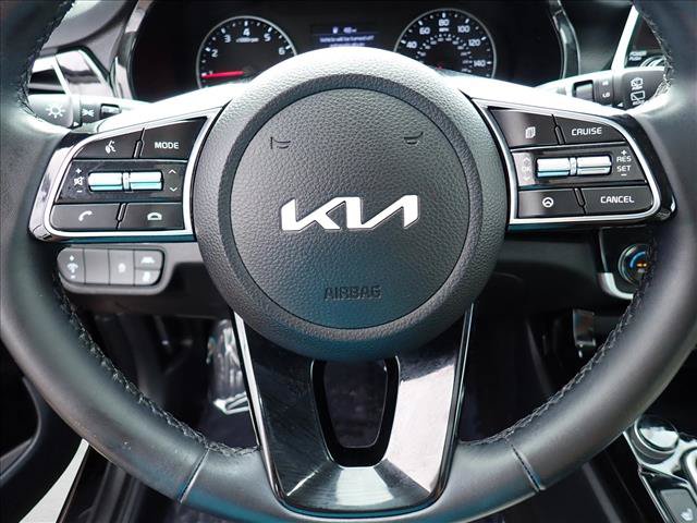 Used 2023 Kia Seltos EX AWD/4WD image 17