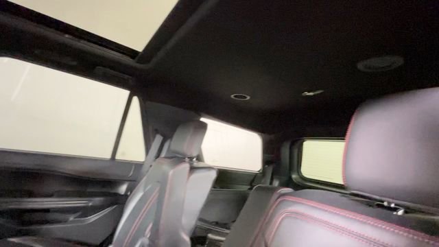 Used 2023 Ford Expedition Limited AWD/4WD image 16
