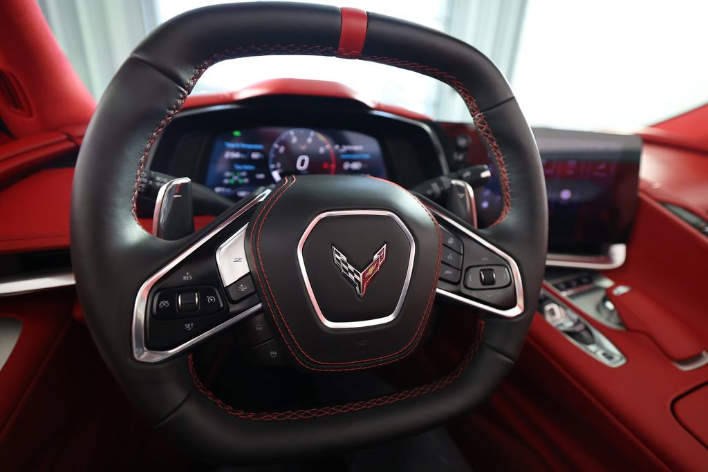 Used 2024 Chevrolet Corvette Stingray Premium Conv w/ Z51 Performance Package RWD image 18