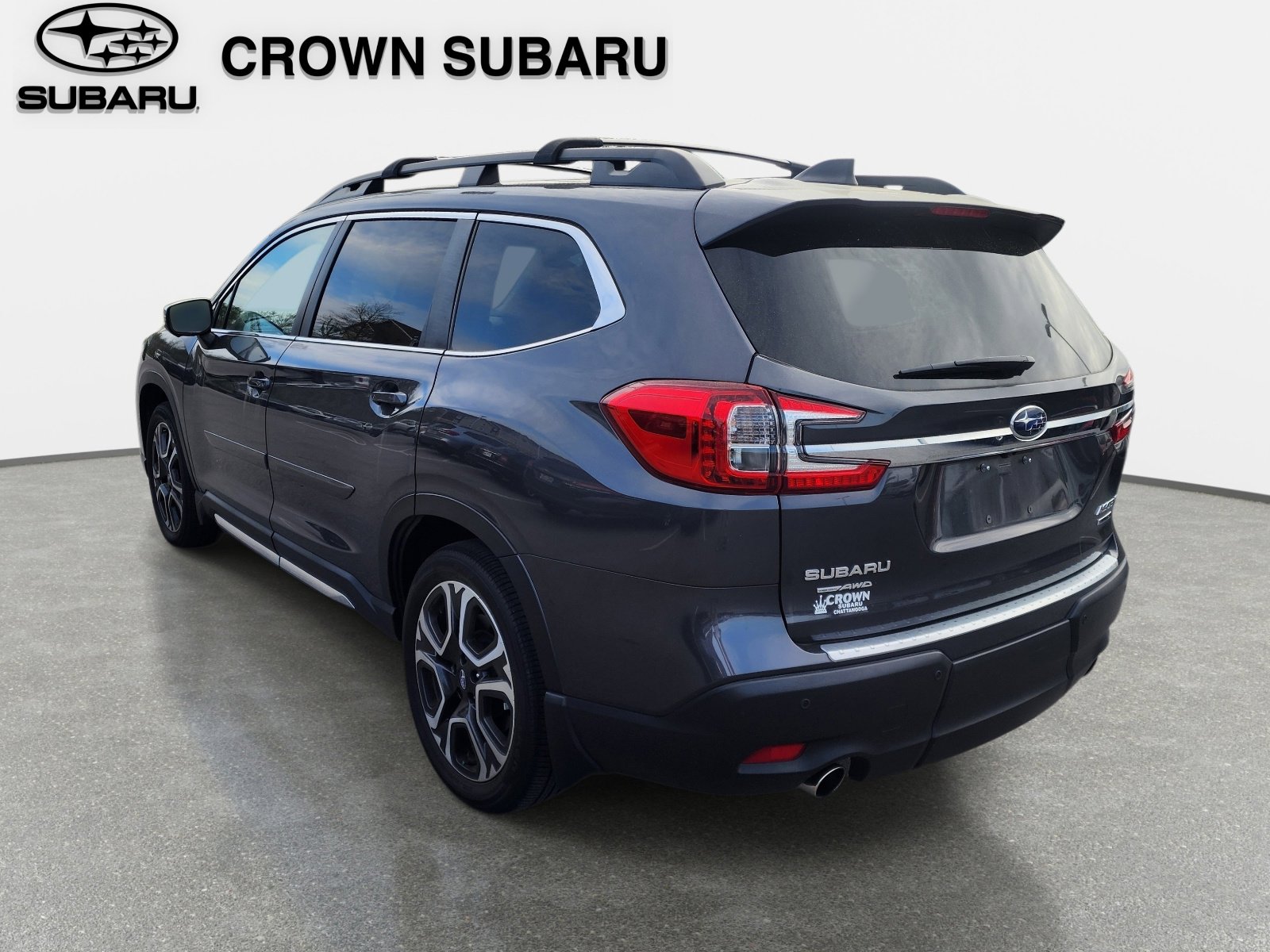 Used 2023 Subaru Ascent Limited w/ Technology Package image 3