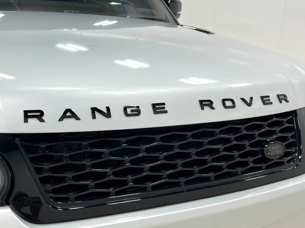 Used 2017 Land Rover Range Rover Sport SVR AWD/4WD image 42