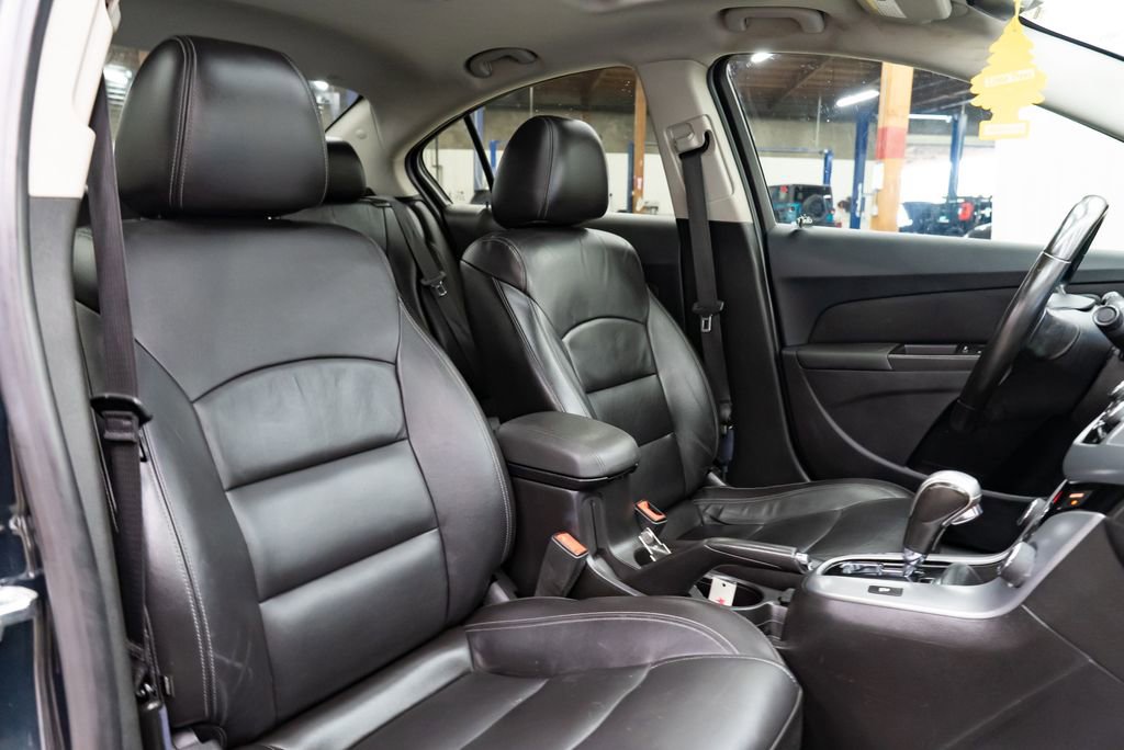 Used 2015 Chevrolet Cruze LTZ w/ Sun, Sound and Sport Package image 28
