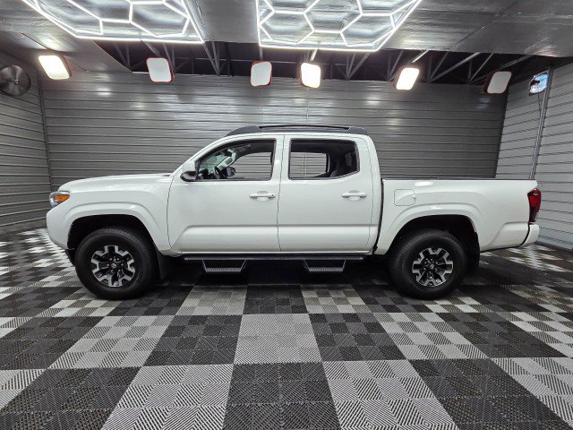Used 2022 Toyota Tacoma SR AWD/4WD image 8