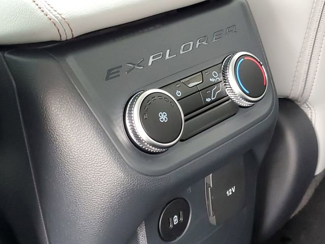 New 2026 Ford Explorer Active w/ Active Comfort Package image 30
