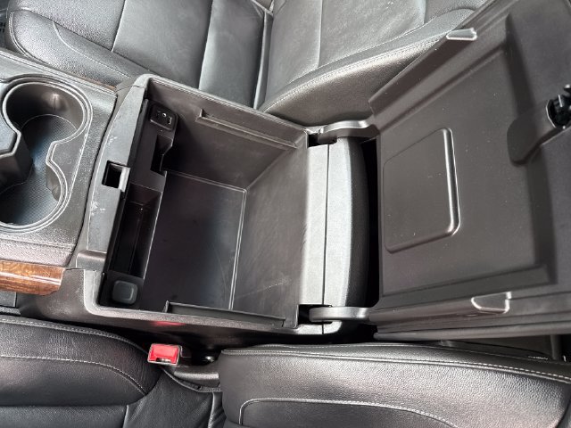 Used 2018 Chevrolet Tahoe LT AWD/4WD image 26