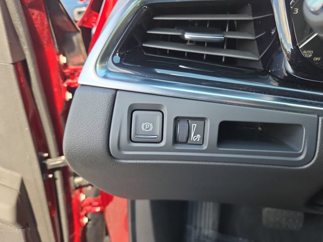 Used 2024 Cadillac XT6 Luxury w/ LPO, Floor Liner Package AWD/4WD image 25