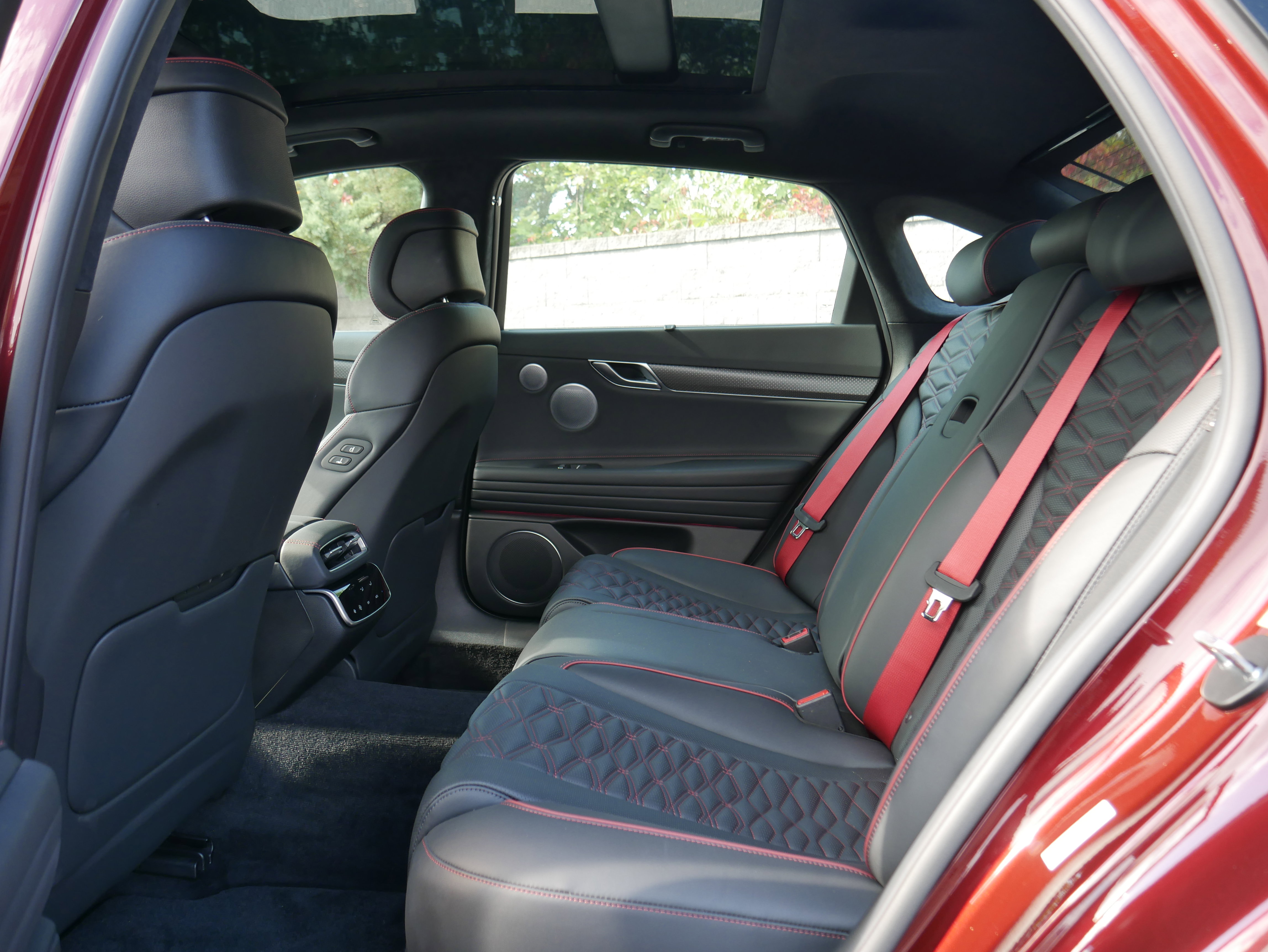 Certified 2025 Genesis G80 3.5T Sport Prestige image 14