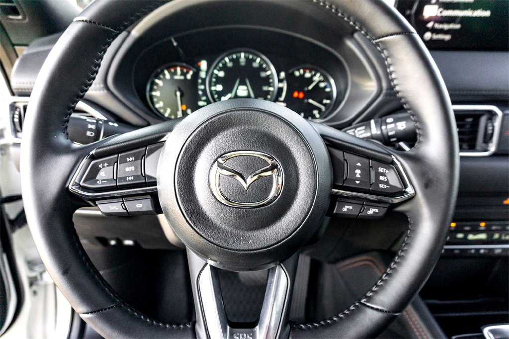 Certified 2025 MAZDA CX-5 Carbon Edition image 17