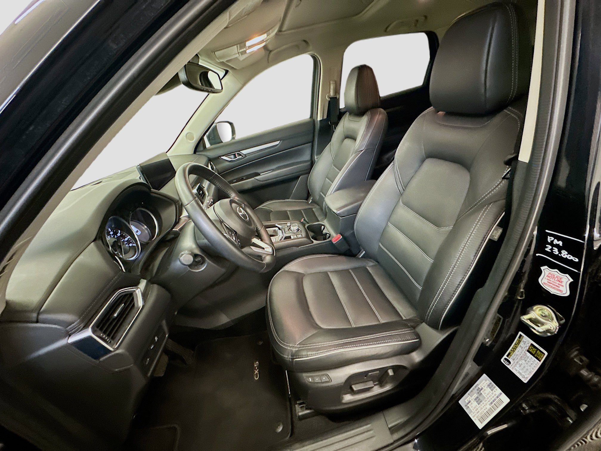 Used 2025 MAZDA CX-5 AWD 2.5 S w/ Preferred Package image 13