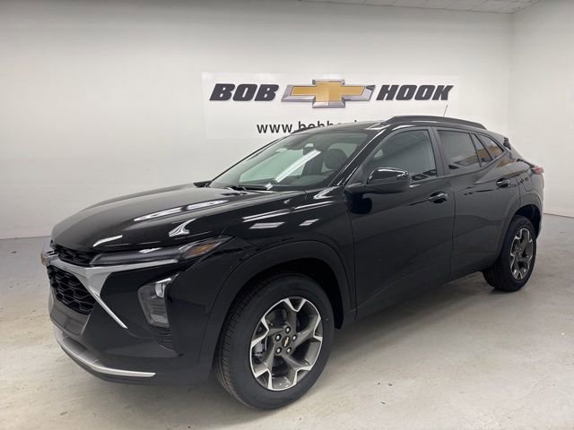 New 2026 Chevrolet Trax LT image 1