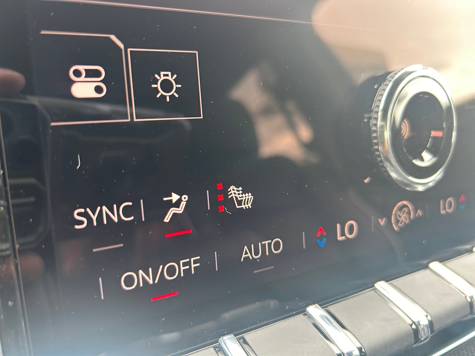 New 2026 GMC Sierra EV Elevation w/ LPO, Elevation Dark Package image 23