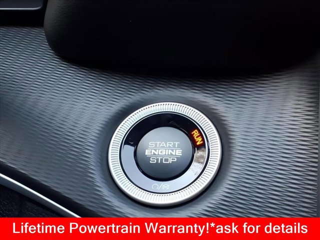 New 2025 Jeep Grand Cherokee Laredo X w/ Luxury Tech Group I AWD/4WD image 17