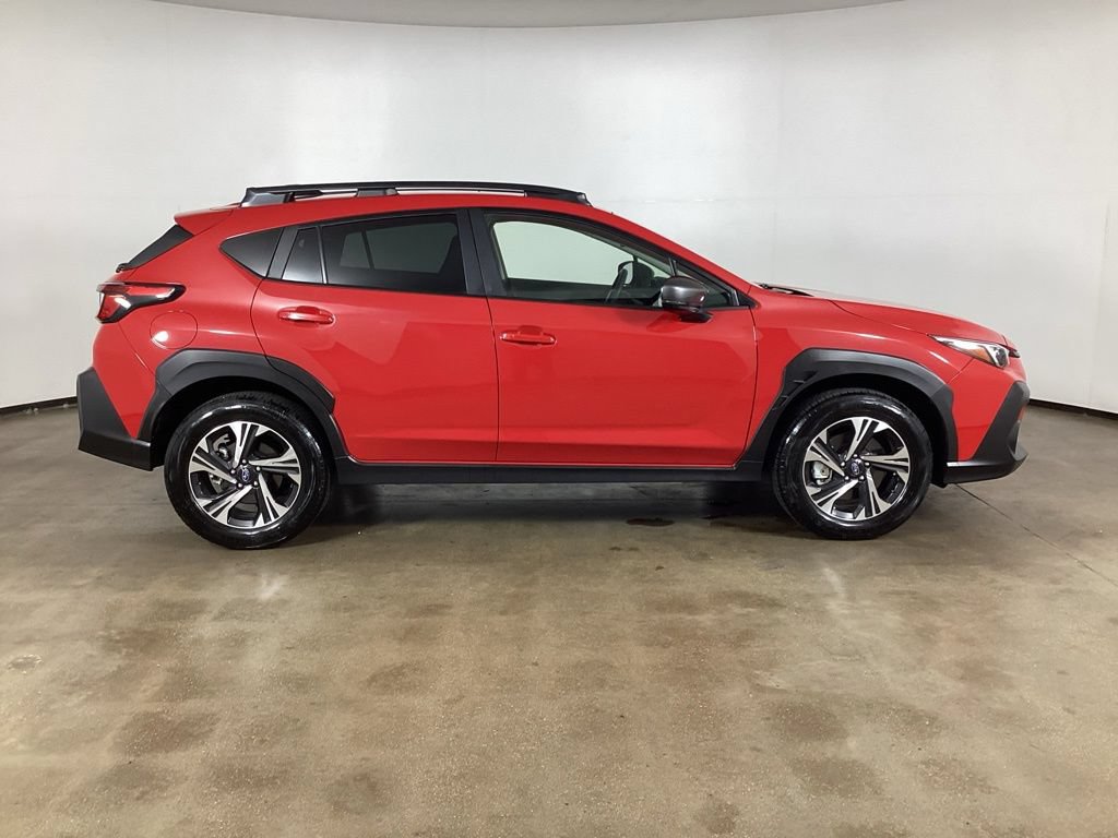 Used 2025 Subaru Crosstrek 2.5i Premium AWD/4WD image 5