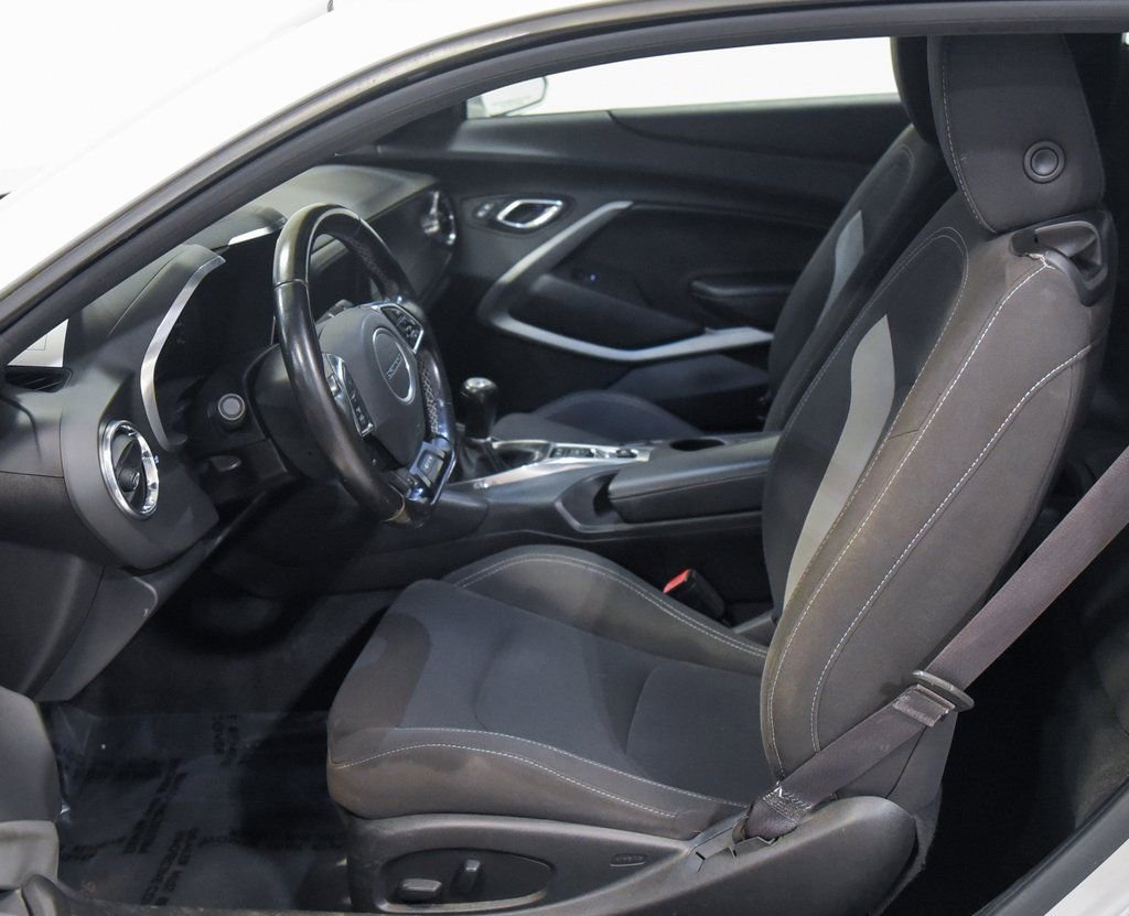 Used 2017 Chevrolet Camaro LT w/ RS Package image 2
