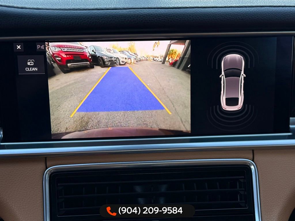Used 2020 Porsche Panamera 4 image 24