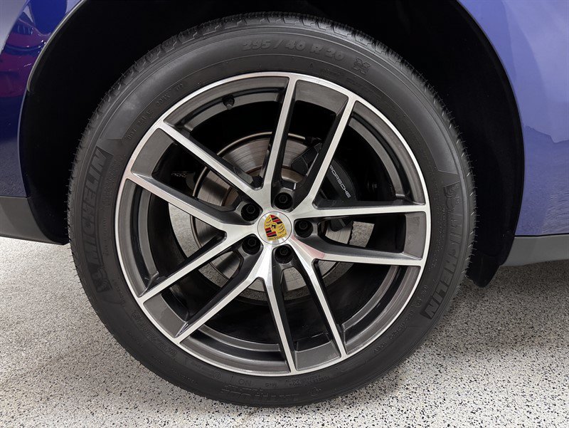 Used 2025 Porsche Macan w/ Premium Package Plus AWD/4WD image 20
