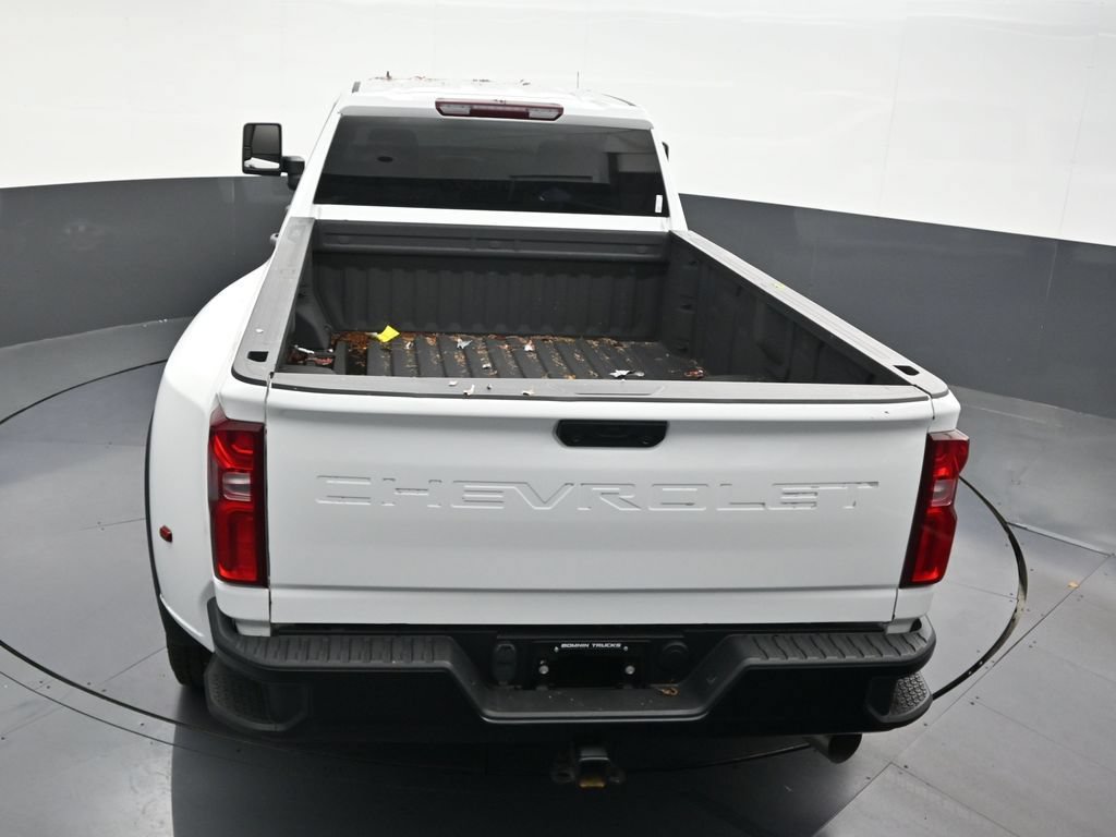 Used 2025 Chevrolet Silverado 3500 W/T AWD/4WD image 18