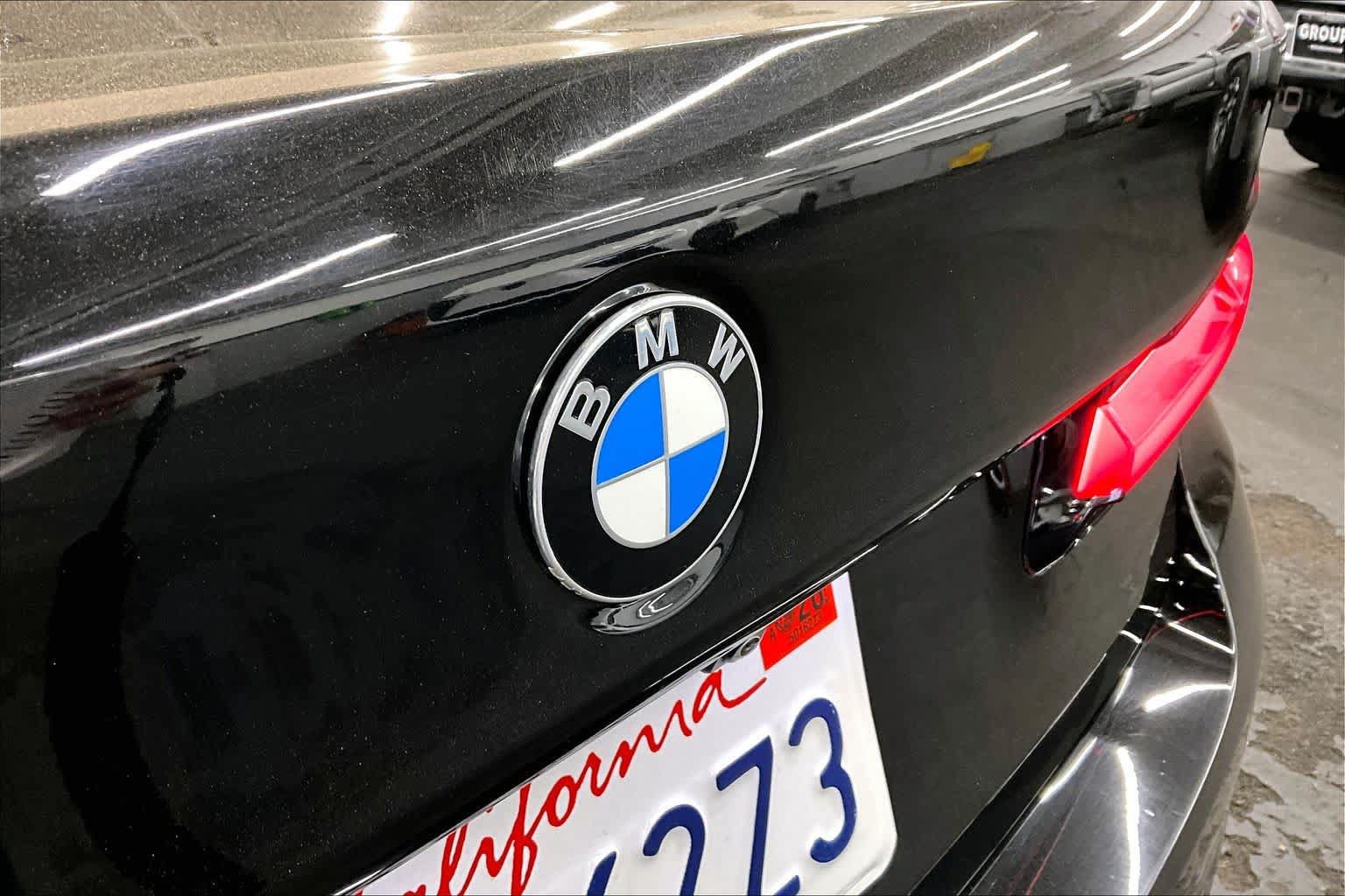 Used 2021 BMW 530e RWD image 30