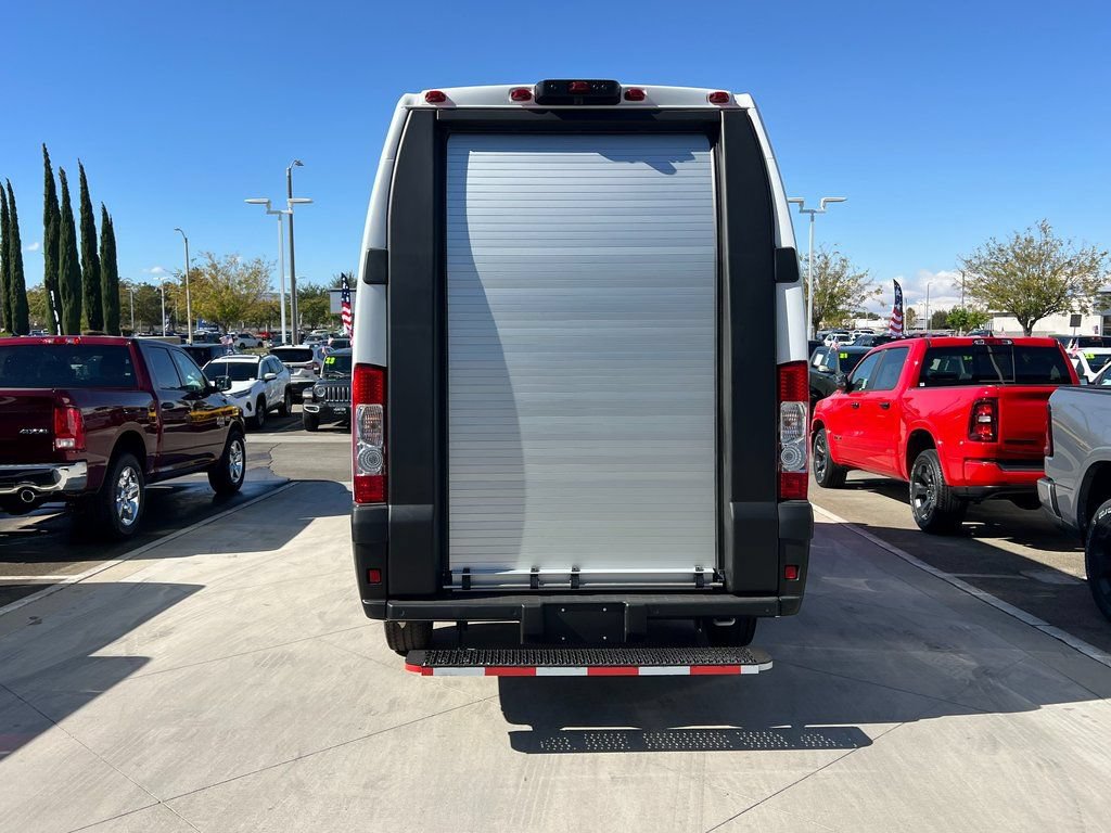 New 2024 RAM ProMaster 3500 w/ Delivery Van Package FWD image 5