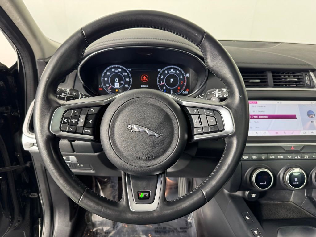 Used 2020 Jaguar E-PACE SE AWD/4WD image 15