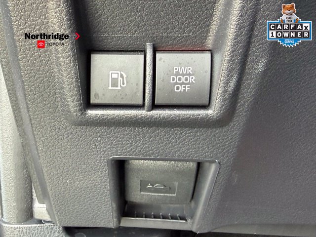 Certified 2026 Toyota Sienna XLE Woodland Edition AWD/4WD image 43