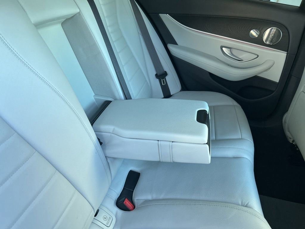 Used 2023 Mercedes-Benz E 350 Sedan w/ Premium Package image 28